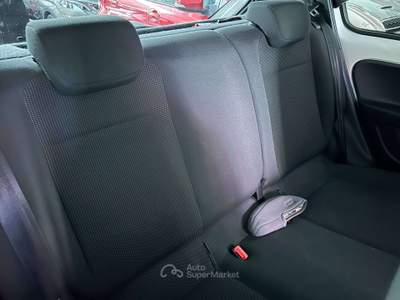 Volkswagen up! Up 5p 1.0 High 75cv asg automatica Bianco usata MILANO