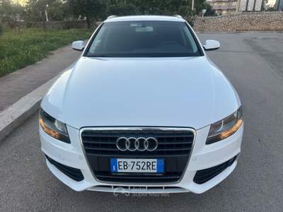 Audi A4 2.0 120 CV 2010 - SOLO 160 MILA KM Bianco usata Terlizzi