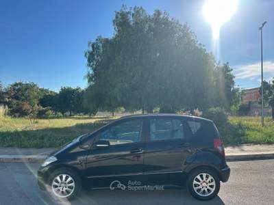 Mercedes-Benz Classe A Mercedes CLASSE A 150 BENZINA 2009 - SOLO 160 MILA KM Nero usata Terlizzi
