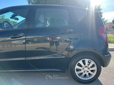 Mercedes-Benz Classe A Mercedes CLASSE A 150 BENZINA 2009 - SOLO 160 MILA KM Nero usata Terlizzi