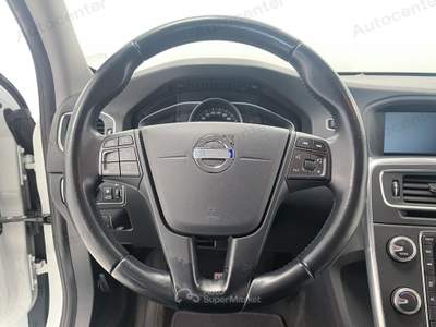 Volvo V60 1.6 d2 Kinetic powershift Bianco usata Bassano del Grappa