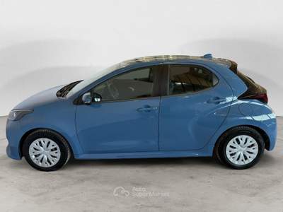 Toyota Yaris Yaris 1.5h Business Blu/Azzurro usata Monza