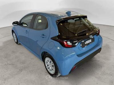 Toyota Yaris Yaris 1.5h Business Blu/Azzurro usata Monza