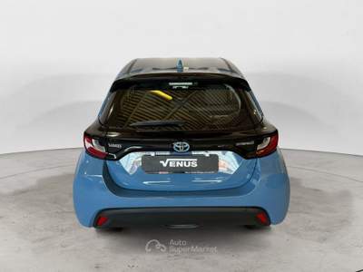 Toyota Yaris Yaris 1.5h Business Blu/Azzurro usata Monza