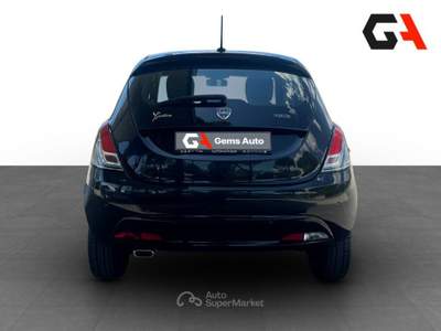 Lancia Ypsilon 1.0 70cv Firefly Hybrid S&S Gold Nero usata Ercolano
