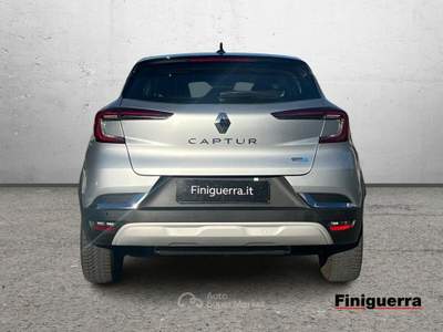 Renault Captur 1.6 PHEV E-TECH Plug In 160cv INTENS Grigio usata Civate