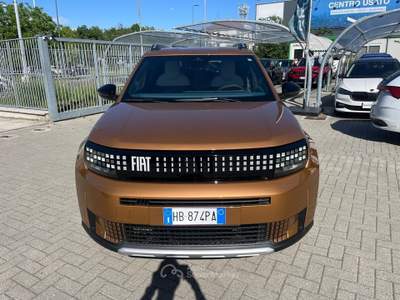 Fiat Grande Panda Grande Panda 1.2 hybrid La Prima 110cv edct Marrone usata Milano
