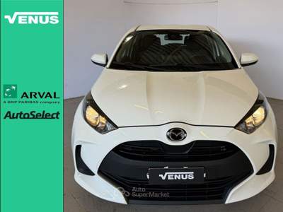 Mazda 2 Hybrid Full Hybrid Electric 1.5 VVT Pure Bianco usata Monza