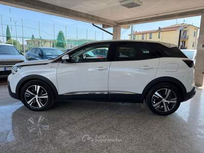 Peugeot 3008 1.6 Plug-in Hybrid 225CV e-EAT8 Allure Bianco usata Desenzano del Garda