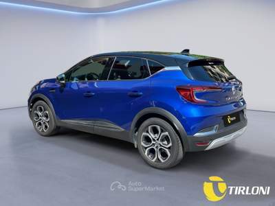 Renault Captur Captur 1.0 tce Techno Fast Track Gpl 100cv Blu/Azzurro usata Milano