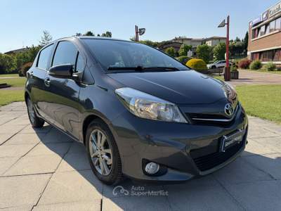 Toyota Yaris 1.4 D-4D Lounge Grigio usata Affi