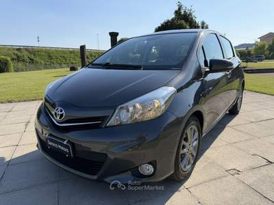 Toyota Yaris 1.4 D-4D Lounge Grigio usata Affi