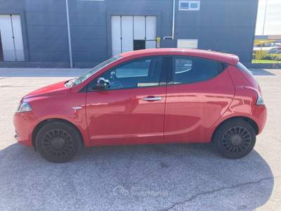 Lancia Ypsilon 5 porte GPL Ecochic Silver Rosso usata Maserà di Padova