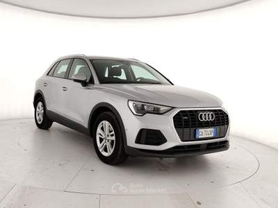 Audi Q3 II 2018 35 2.0 tdi Business quattro Grigio usata Caserta