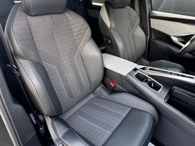 Peugeot 3008 Hybrid 145 GT e-DCS 6 #nazionale Grigio usata Spinea