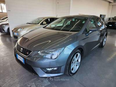 Seat Leon Leon III 2013 SC 2.0 tdi cr FR s Grigio usata Martinengo