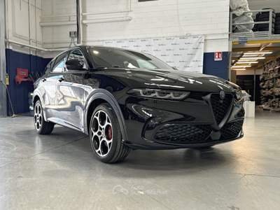 Alfa Romeo Tonale 1.3 280cv Plug-in Hybrid AT6 Veloce Q4 Nero usata Milano