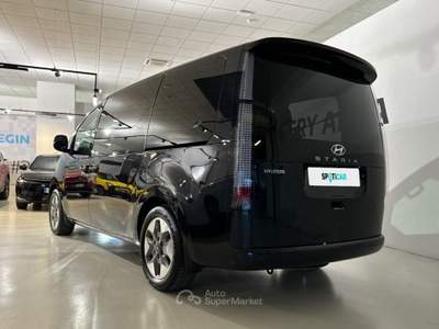 Hyundai Staria 2.2 CRDi 2WD 9posti Wagon Auto Nero usata Milano