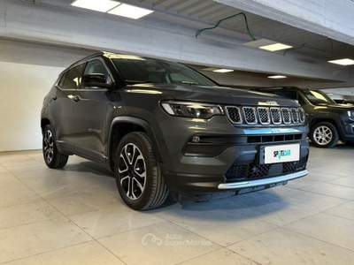 Jeep Compass 1.5 Turbo MHEV T4 96kW Limited DDCT Grigio usata Milano