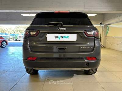 Jeep Compass 1.5 Turbo MHEV T4 96kW Limited DDCT Grigio usata Milano