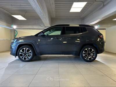 Jeep Compass 1.5 Turbo MHEV T4 96kW Limited DDCT Grigio usata Milano