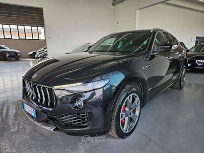 Maserati Levante 3.0 V6 430cv AUTOMATICO Nero usata Martinengo