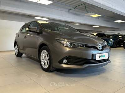 Toyota Auris Hybrid Active Grigio usata Milano