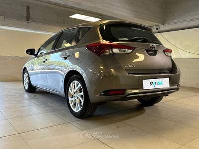 Toyota Auris Hybrid Active Grigio usata Milano