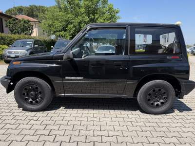 Suzuki Vitara Suzuki Vitara Sidekick 3p. GPL Nero usata Faenza