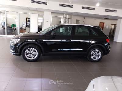 Audi Q3 1.5 35 TFSI Business stronic Nero usata Figline e Incisa Valdarno