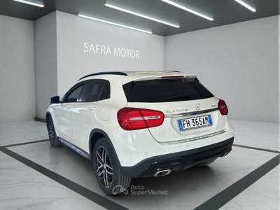 Mercedes-Benz GLA GLA 200 d Enduro Activity 4matic auto Bianco usata Rende