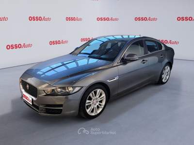 Jaguar XE 2.0 TD 180 HP AUTOMATICA Grigio usata Udine