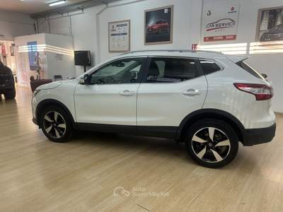 Nissan Qashqai 1.2 DIG-T 115 N-Connecta usata BARI