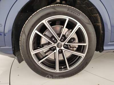Audi Q5 TDI 150kW quattro S tronic S Line Ed. Blu/Azzurro usata Massa