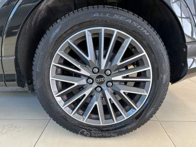 Audi Q3 35 TDI S Line Edition Nero usata Forlì