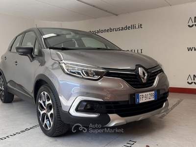 Renault Captur 0.9 TCe 90cv Energy INTENS  PACK EXTEND GRIP Grigio usata Galbiate