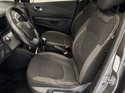 Renault Captur 0.9 TCe 90cv Energy INTENS  PACK EXTEND GRIP Grigio usata Galbiate