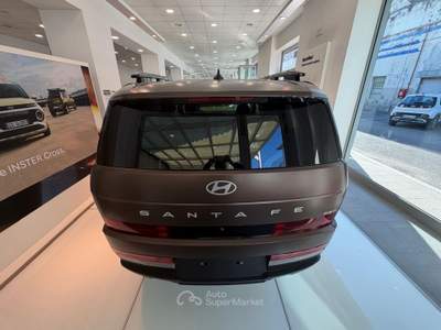 Hyundai Santamo 1.6 T-GDI PHEV 4WD A/T 7posti Xclass usata Castellammare di Stabia