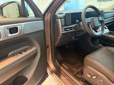 Hyundai Santamo 1.6 T-GDI PHEV 4WD A/T 7posti Xclass usata Castellammare di Stabia