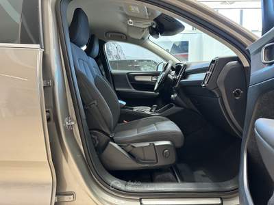 Volvo XC40 T5 Plug-in Hybrid Recharge Inscription Grigio usata Forlì