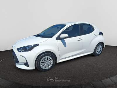 Toyota Yaris active 68kw90cv Bianco usata Sarzana