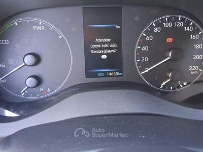 Toyota Yaris active 68kw90cv Bianco usata Sarzana