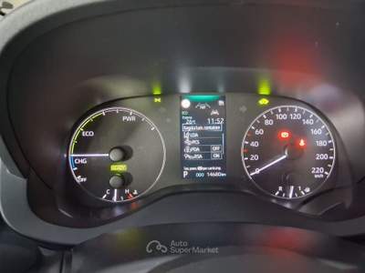 Toyota Yaris active 68kw90cv Bianco usata Sarzana