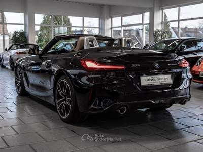 BMW Z4 sDrive 20i M Sport ACC HUD Pelle Camera 19" Nero usata Serravalle