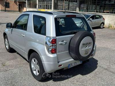 Suzuki Grand Vitara Grand Vitara II 2006 3p 1.9 ddis Argento usata Romagnano Sesia