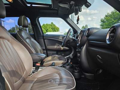 MINI Cooper Countryman 2.0 SD 143cv All4*Pelle*Navi*Tetto*Pdc*18*Bi-Xeno* Nero usata Modena