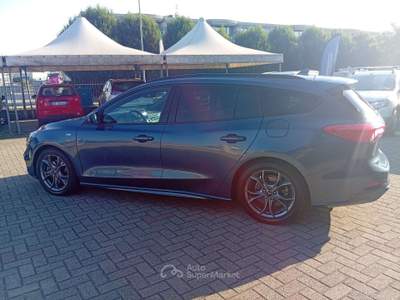 Ford Focus Focus V SW 1.5 ecoblue ST-Line S&S 120CV Blu/Azzurro usata Carignano