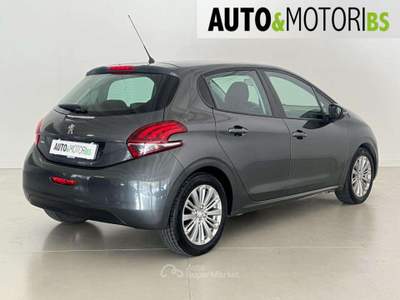 Peugeot 208 1° serie PureTech 82 5 porte Active *GPL* Grigio usata Concesio