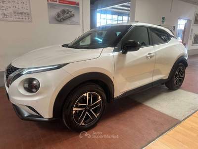 Nissan Juke Juke II 2024 1.0 dig-t N-Connecta 114cv bianco perla met km 18000 Bianco usata Arezzo