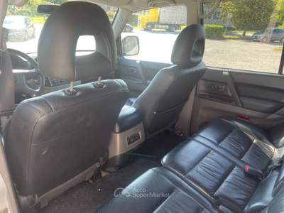 Mitsubishi Pajero III 3.2 16V DI-D 5p. GLX 7 Posti Grigio usata Casalgrande